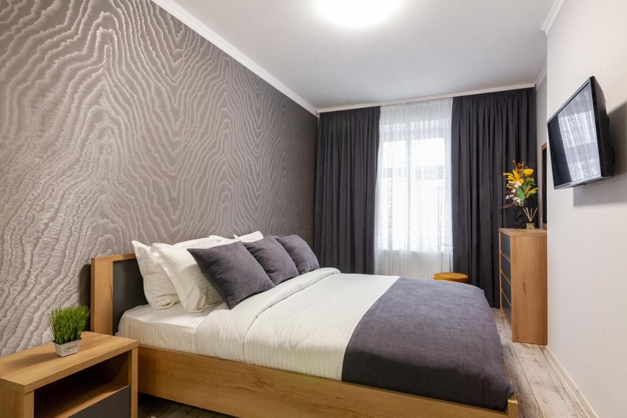 Alfa Apartments Kniazia Leva 2 Lviv Luaran gambar