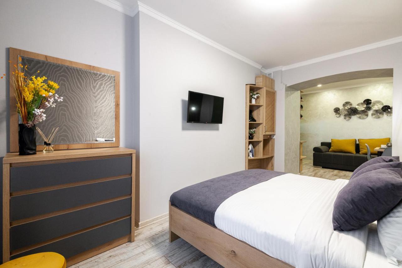 Alfa Apartments Kniazia Leva 2 Lviv Luaran gambar