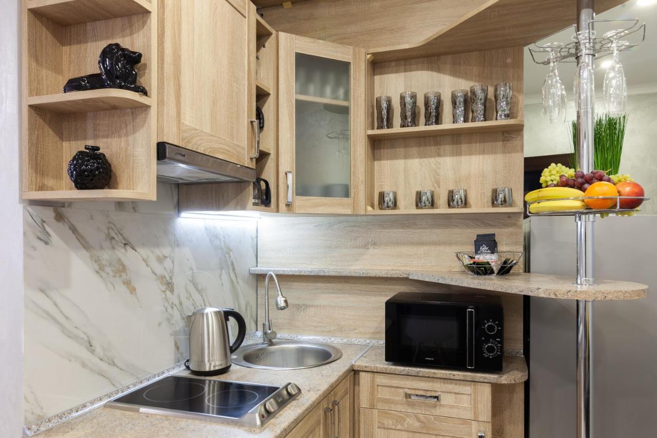 Alfa Apartments Kniazia Leva 2 Lviv Luaran gambar