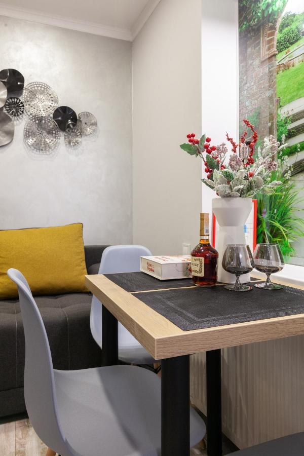 Alfa Apartments Kniazia Leva 2 Lviv Luaran gambar